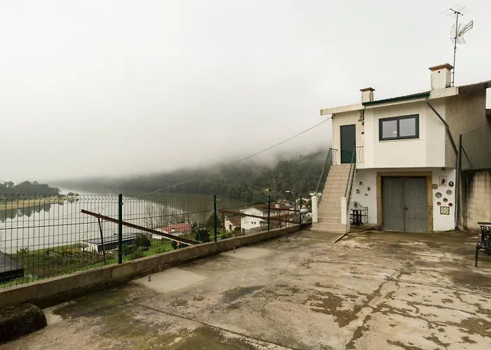 Casa Curva Do Rio 펜션